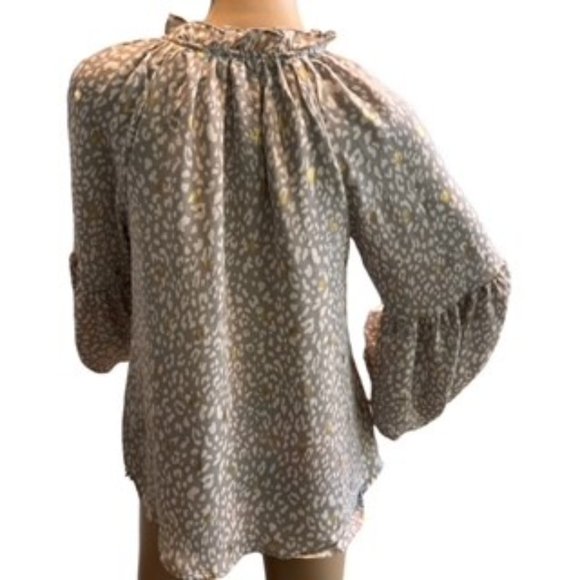 Women's Balloon Sleeve Cheetah Print Top Size Small NWOT - Picture 3 of 8